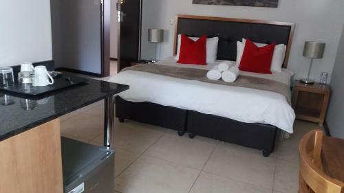 Clanwilliam Hotel