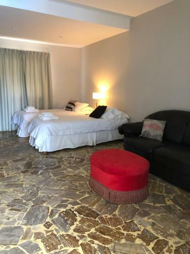 Hotel Chaglasian Wine & Suites