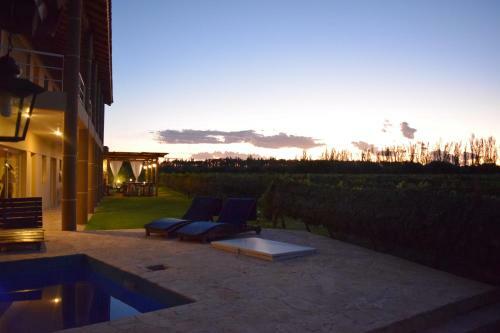 Hotel Chaglasian Wine & Suites