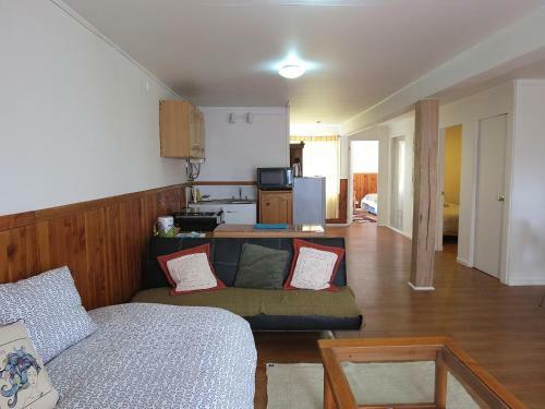 Ramirez Apartment