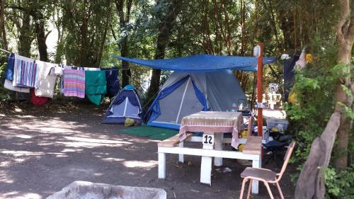Lodge Caba�as Y Camping El Manzano