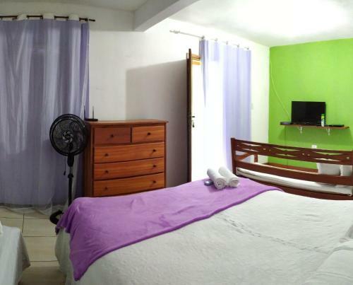 Bed & Breakfast Pouso Cantinho Dos Sabias