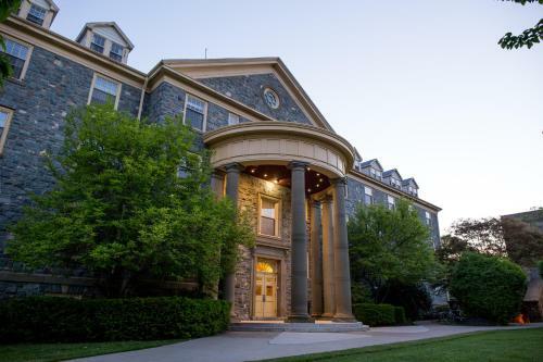 Albergue University Of King's College