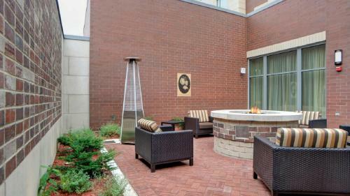 Hotel Courtyard By Marriott Muncie At Horizon Convention Center