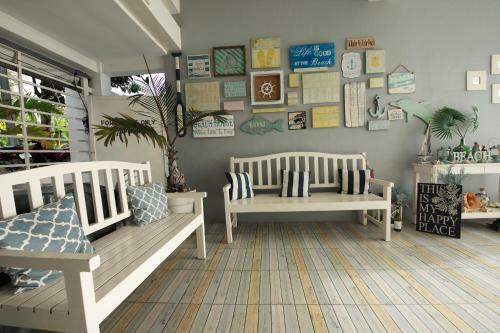 Hotel Down South 118 Beach Resort