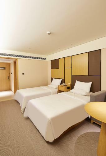 Ji Hotel Shanghai Fengxian South Bridge