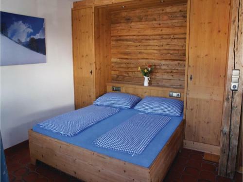 Three-bedroom Apartment In Alpbach
