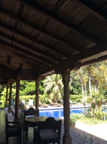 Hotel Casa Cigalou Tamarindo