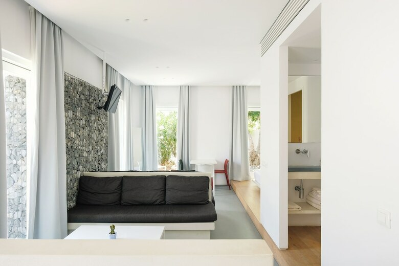 Hotel Relux Ios