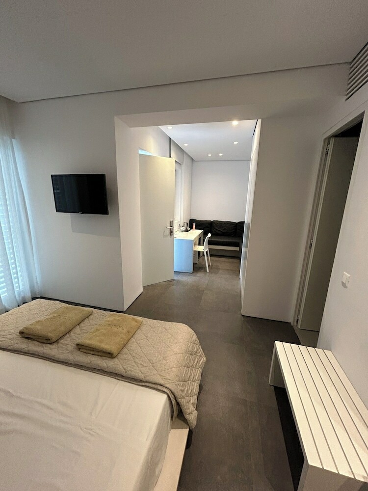 Hotel Relux Ios