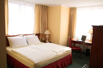 Hotel Residenz Stockstadt