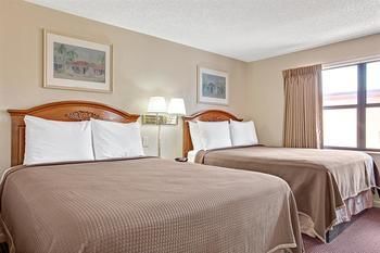 Hotel Howard Johnson - Tampa Airport