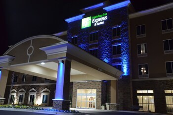 Holiday Inn Express Hotel & Suites Albany