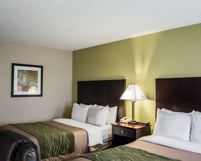 Hotel Comfort Inn & Suites