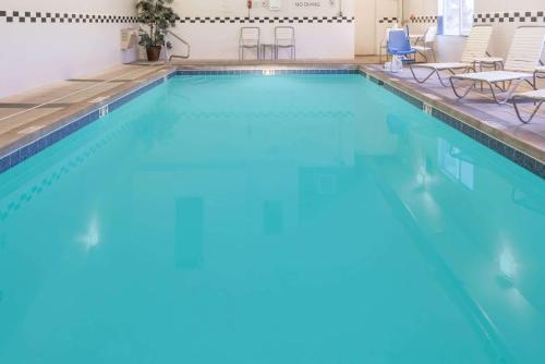 Hotel Baymont Inn & Suites Santa Fe