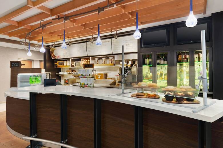 Hotel Courtyard By Marriott Tulsa Central