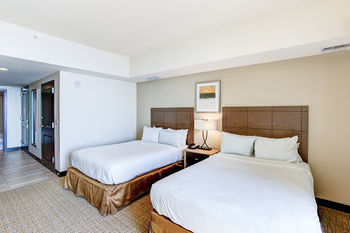 Oceanaire Resort Hotel