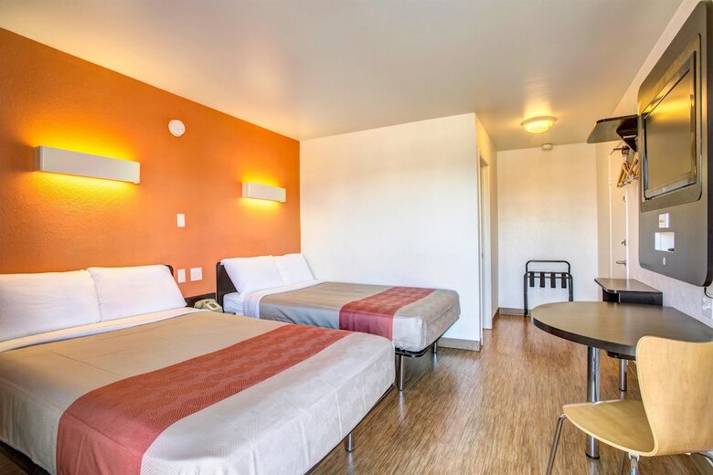 Motel 6 Murfreesboro