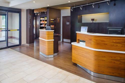 Hotel Courtyard By Marriott Richmond Airport