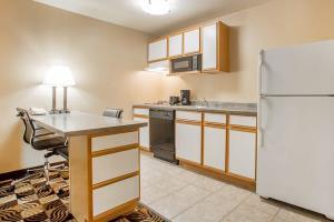 Hotel Mainstay Suites Milwaukee Airport