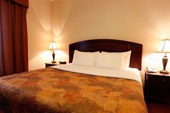 Hotel Pomeroy Inn & Suites Fort St. John