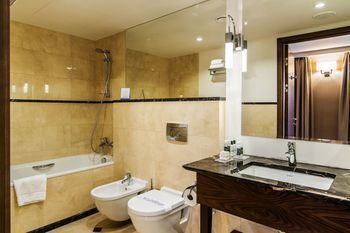 Airport Hotel Okecie