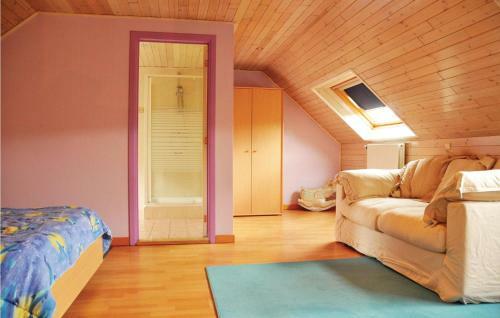 Holiday Home La Petite 09