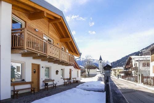 Apartamento Dolomiti Di Brenta House