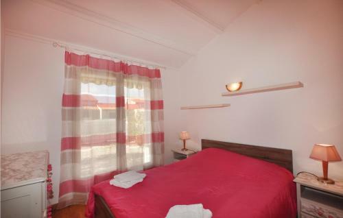 Holiday Home Saint Cyprien Plage 01