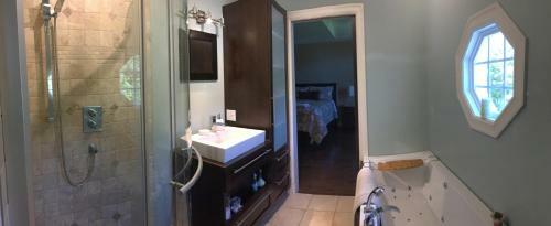 Bb Saffron Tremblant