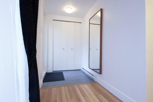 Apartamento Le 2662 Charlemagne