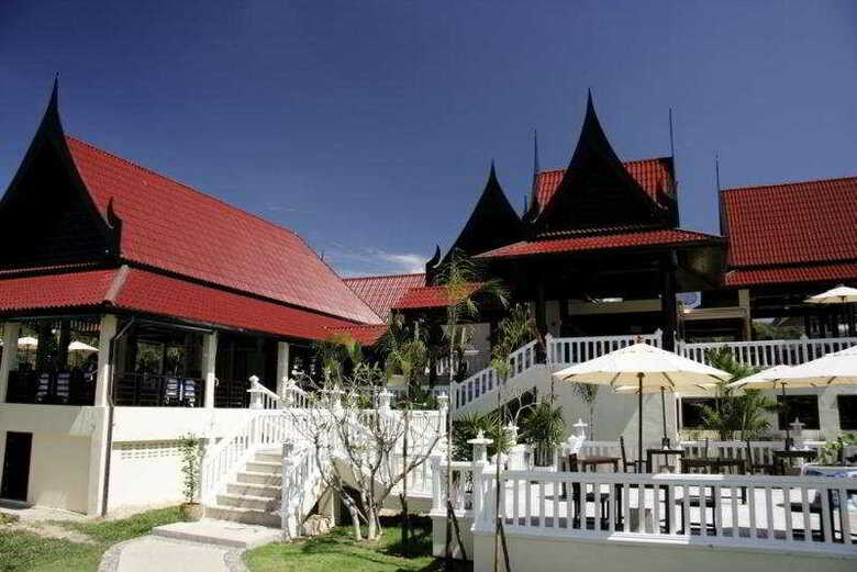 Hotel Khao Lak Emerald Beach Resort & Spa