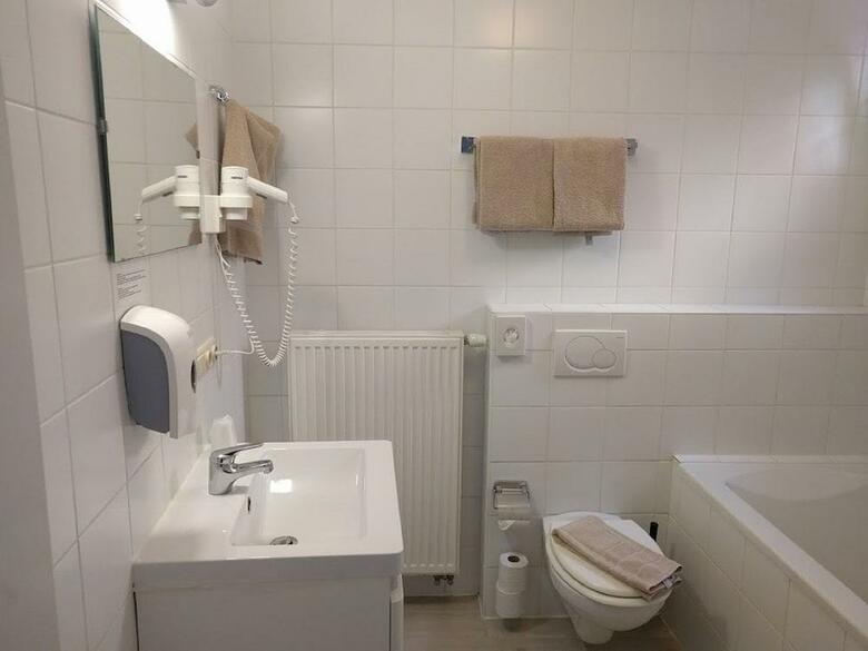 Canalview Hotel Ter Reien