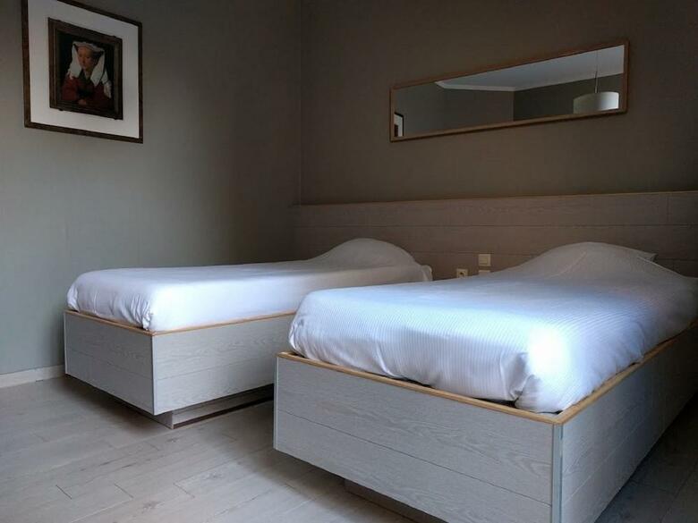 Canalview Hotel Ter Reien