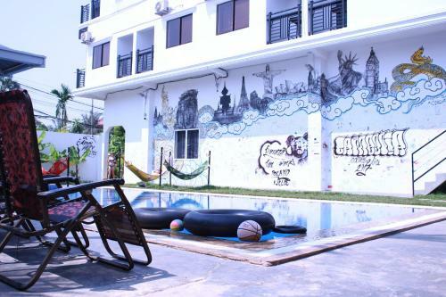 Pool Party Hostel