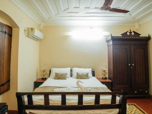 Casa Menezes - The Goan Heritage Homestay