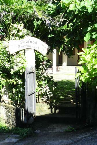 Surf Lanka Hotel