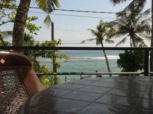 Hotel Polhena Coral Reef Resort