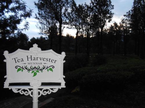 Hotel Tea Harvester