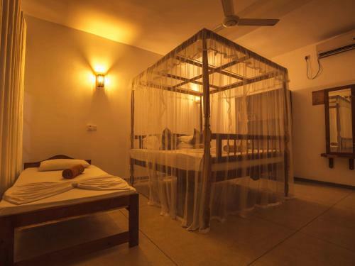 Bed & Breakfast Celestial Inn