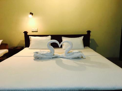 Hotel Inamaluwa Inn