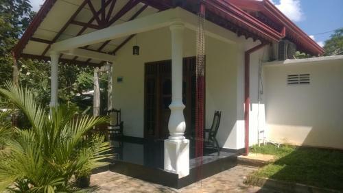 Hotel Sigiri Holiday Home