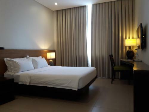 Hotel Azia Suites And Residences