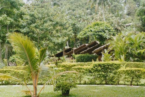 Hotel Talalla Retreat