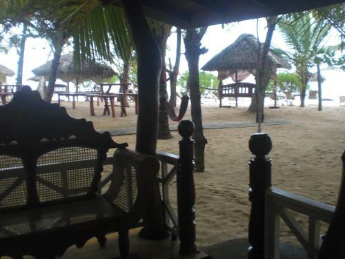 Hostal Ibis Guesthouse & Bungalows