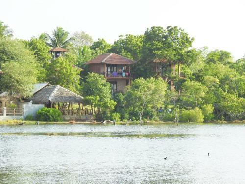 Hostal Eagles Nest Cabanas