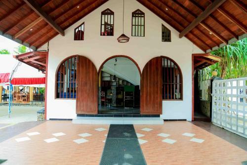 Hostal Gayana Guest House