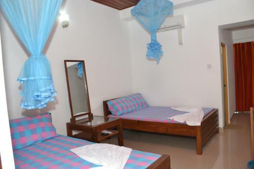Hostal Safari Den Tissamaharama