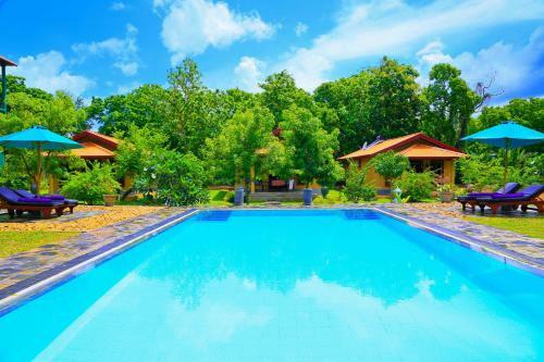 Shangri-lanka Village