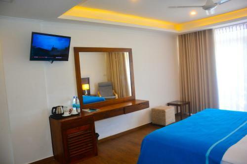Sayura Beach Hotel
